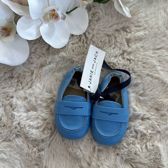 Janie & Jack Baby Penny Loafer in Blue Sky Size 3/6 Months - Picture 2 of 5